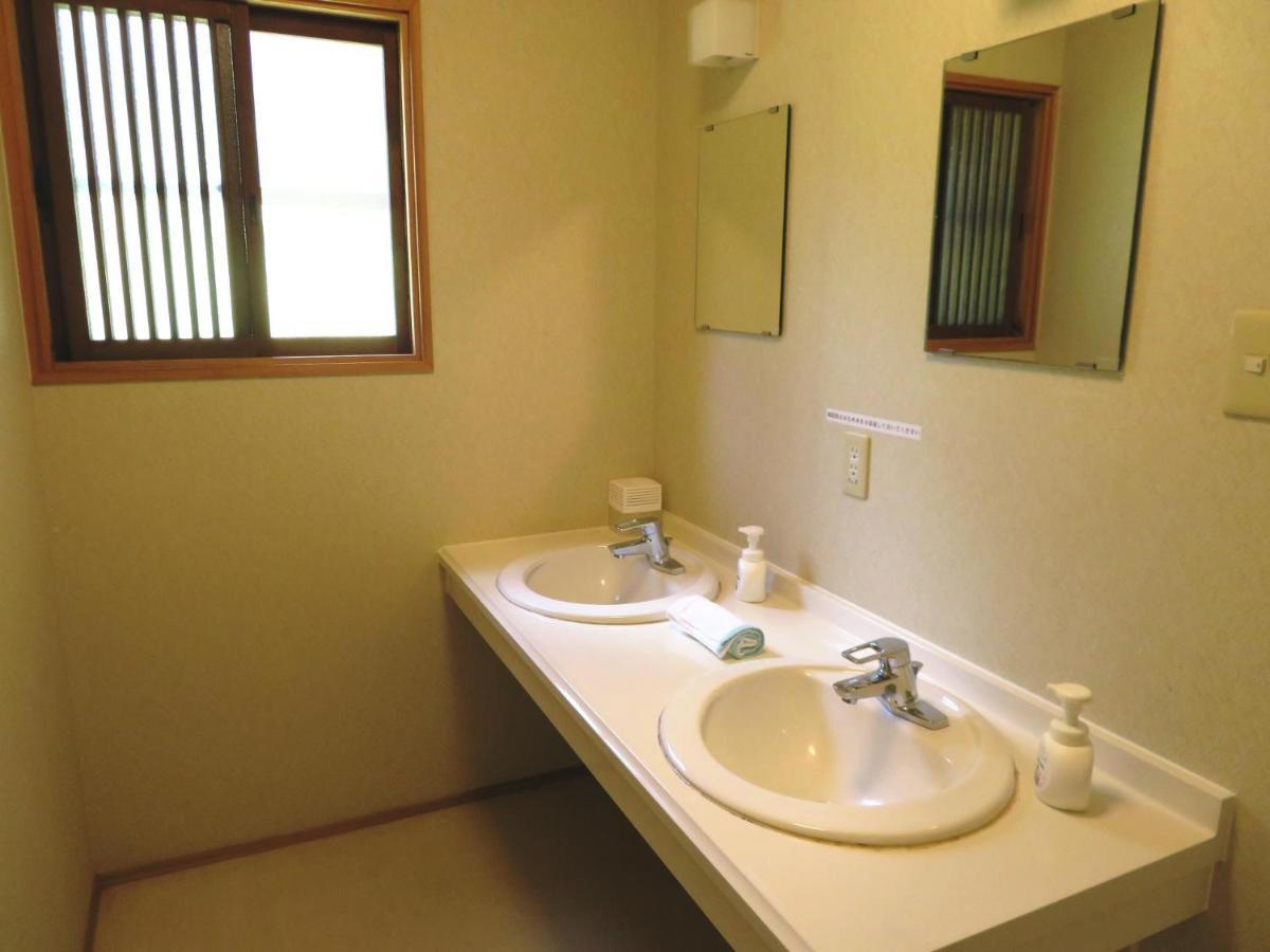 Toyota Shirakawa-Go Eco-Institute Hotel Exterior photo